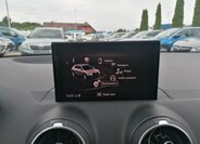 Audi Q2 13