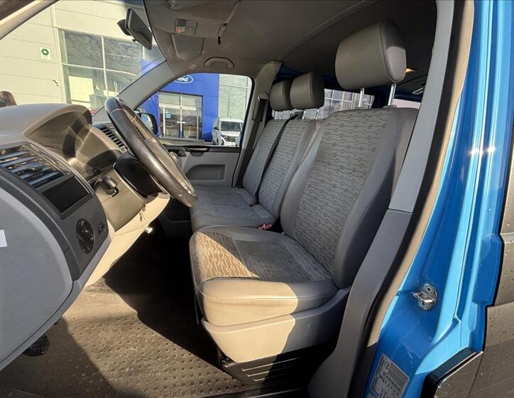 Volkswagen Transporter 13