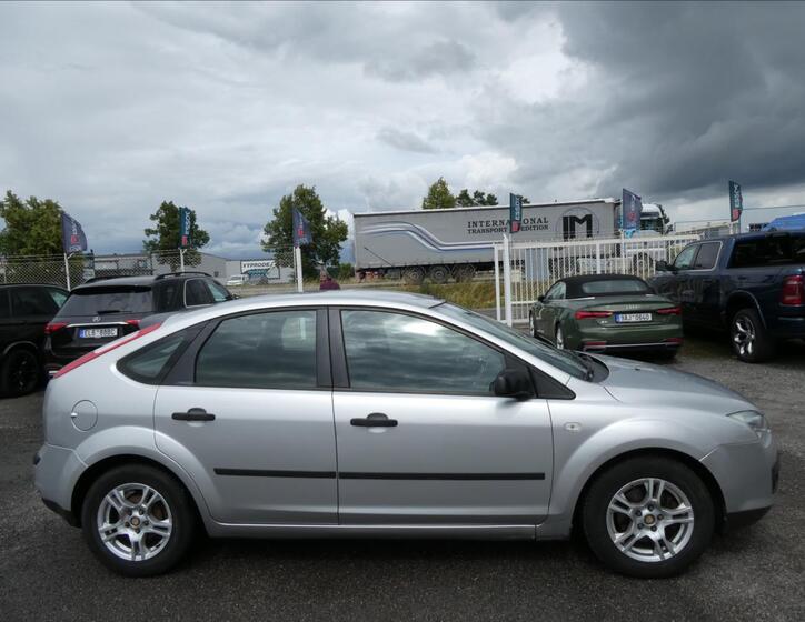 Ford Focus 11