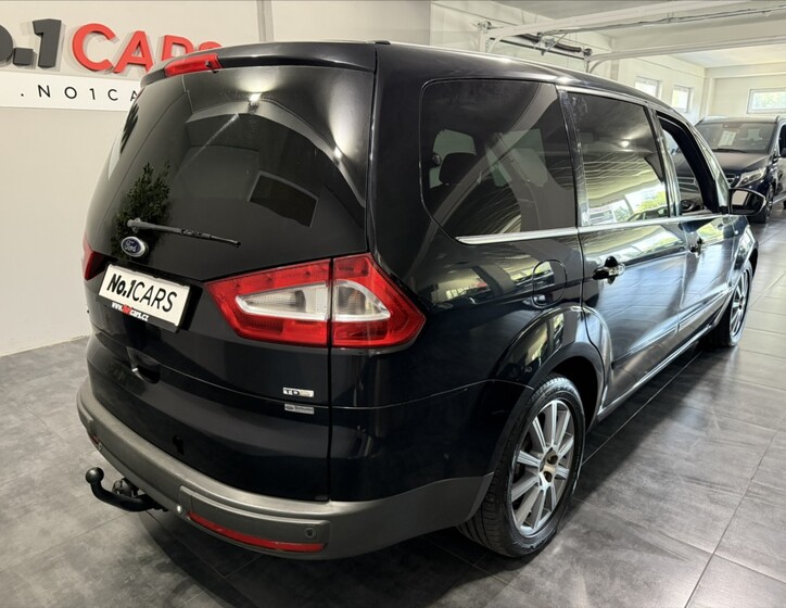 Ford Galaxy 5