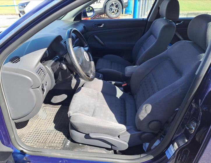 Volkswagen Passat 5