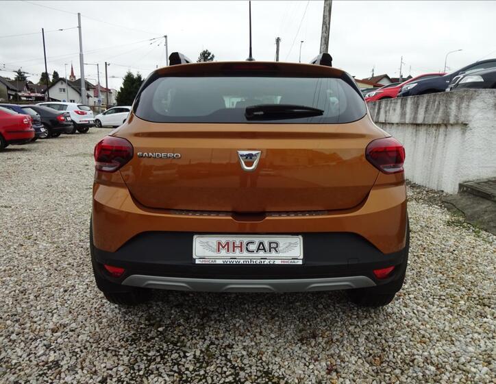 Dacia Sandero 6