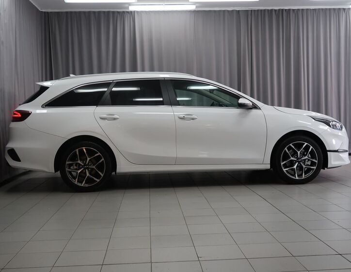 KIA Ceed 4