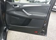 Ford Galaxy 38