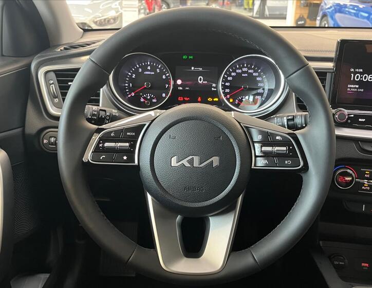 KIA Ceed 11