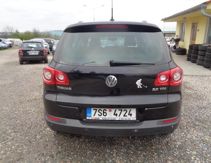 Volkswagen Tiguan 6