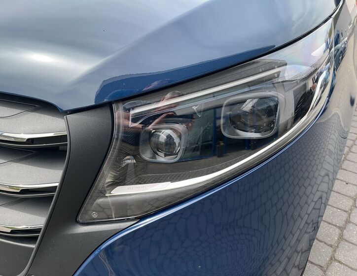 Mercedes-Benz Vito 5