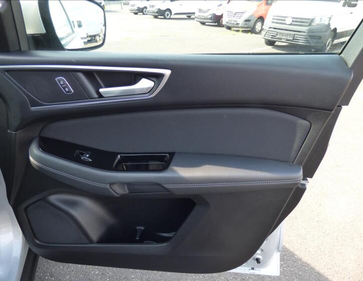 Ford S-MAX 57