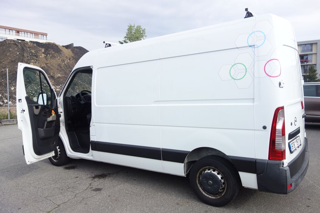 Opel Movano