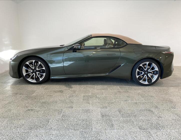 Lexus LC 500 26