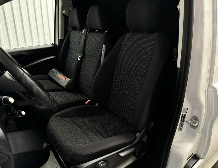 Mercedes-Benz Vito 29