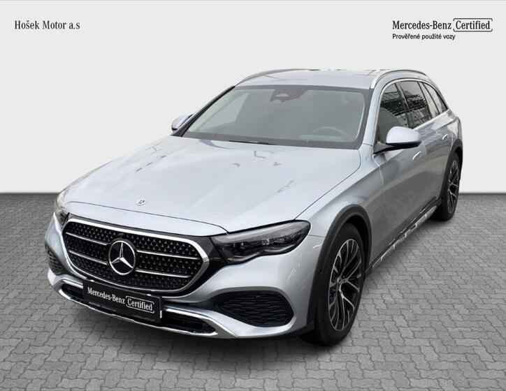 Mercedes-Benz Třídy E 1
