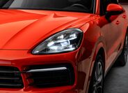 Porsche Cayenne 9