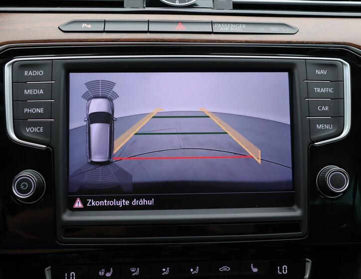 Volkswagen Passat 31