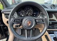 Porsche Macan 21