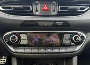 Hyundai i30 20