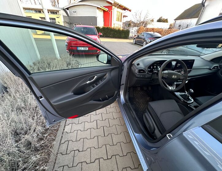 Hyundai i30 11