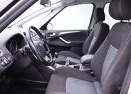 Ford S-MAX 11