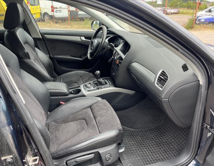 Audi A4 10