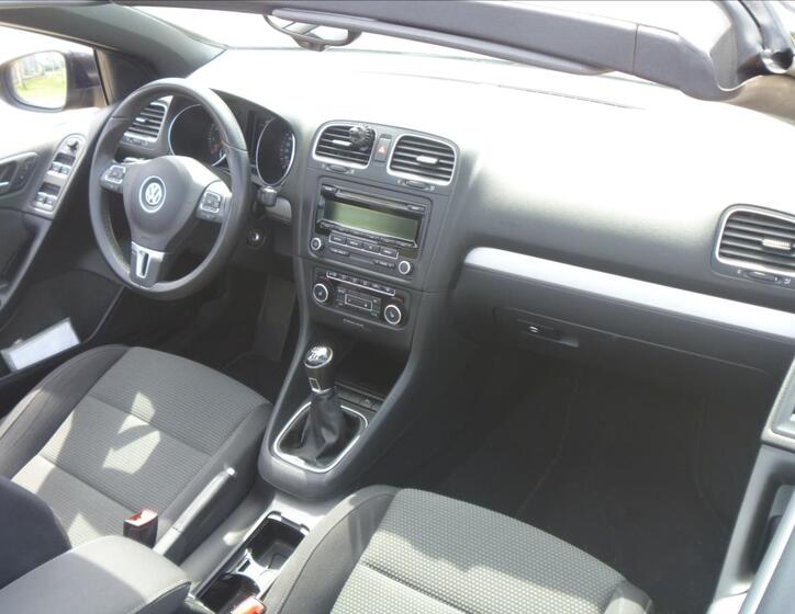 Volkswagen Golf 27