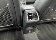 Audi Q3 32