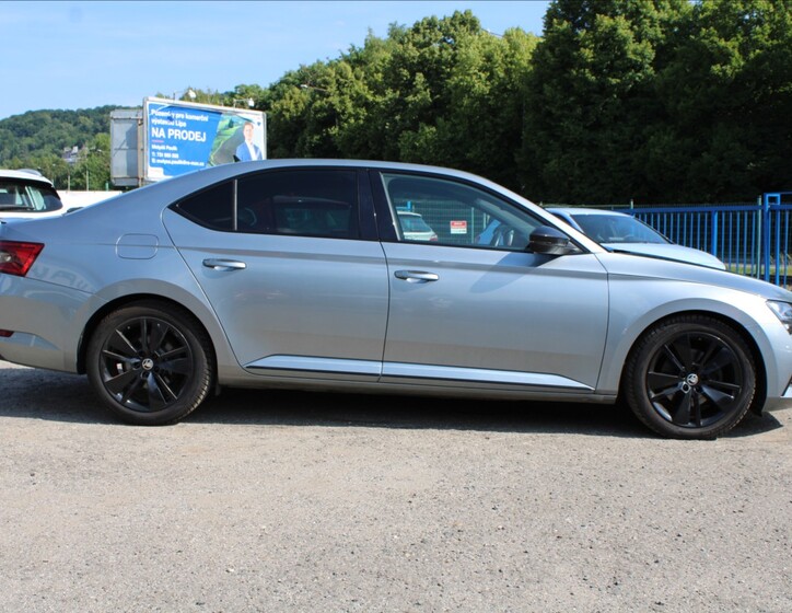 Škoda Superb 4