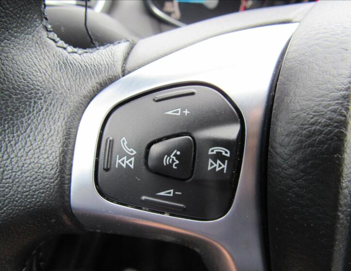 Ford Fiesta 21