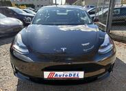 Tesla Model 3 10