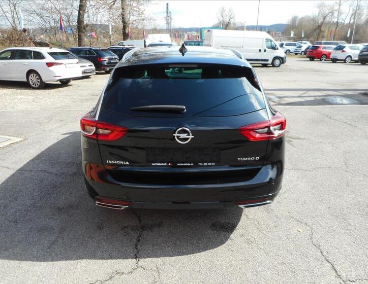 Opel Insignia 6