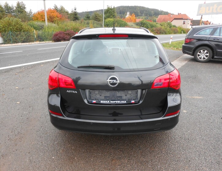 Opel Astra 5