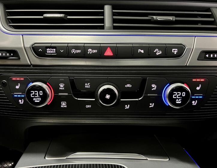 Audi Q7 24