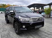 Toyota Hilux 8