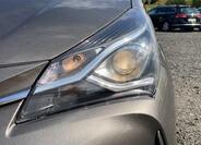 Toyota Yaris 8