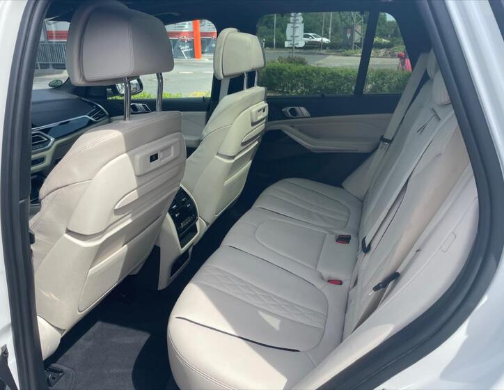 BMW X5 12