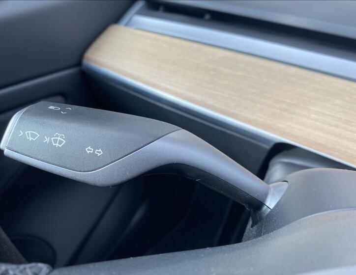 Tesla Model 3 29