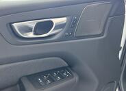 Volvo XC60 8