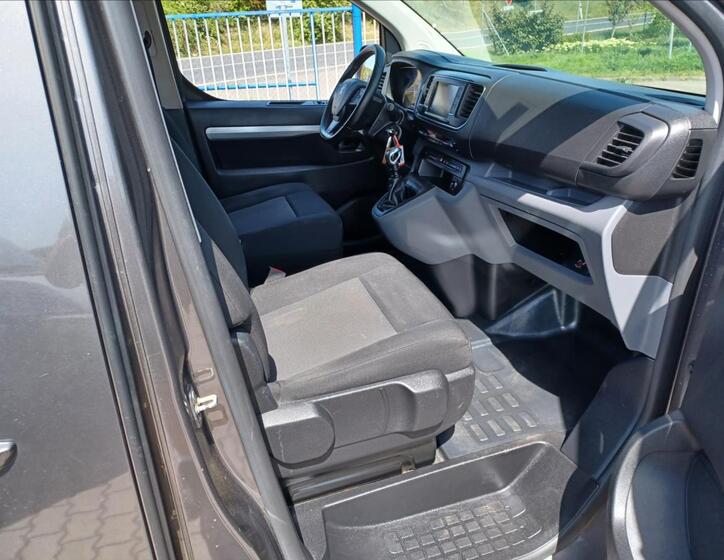 Peugeot Expert 7