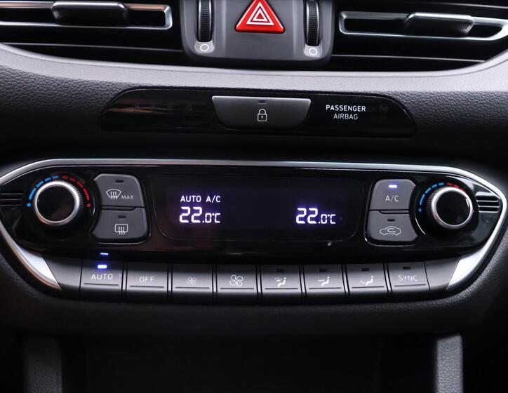 Hyundai i30 17