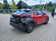 Toyota C-HR 7