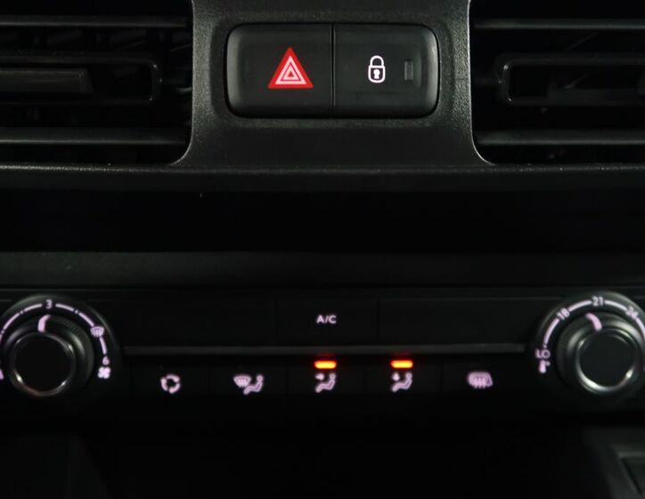 Toyota ProAce 17