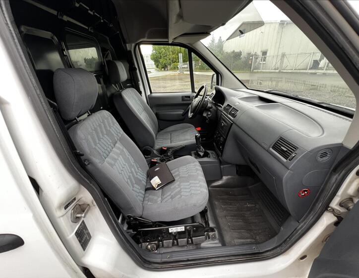 Ford Transit Connect 26