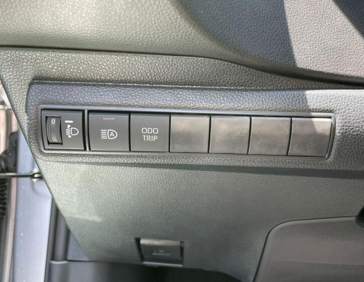Toyota Corolla 23