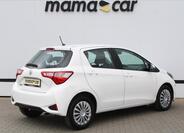 Toyota Yaris 7