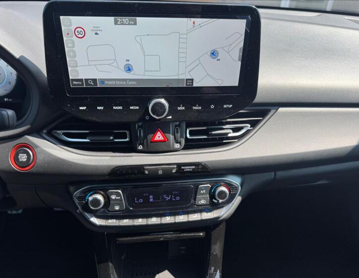 Hyundai i30 8