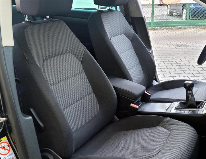 Volkswagen Passat 31