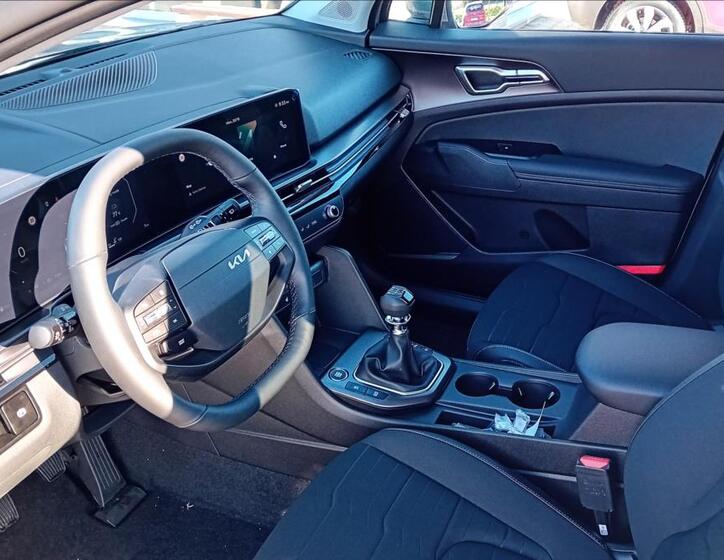 KIA Sportage 8