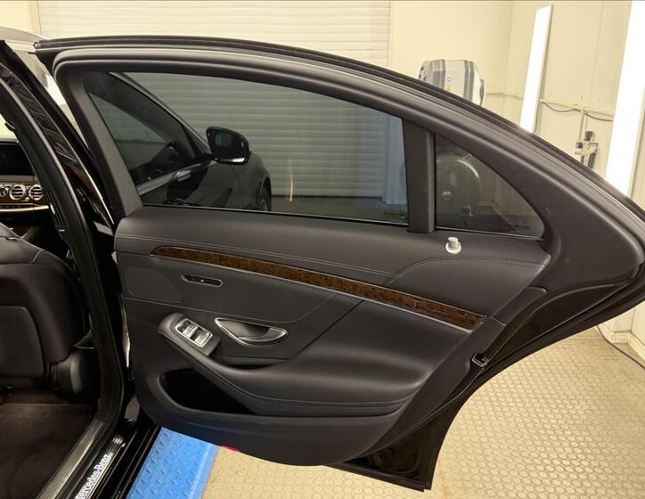 Mercedes-Benz Třídy S 37