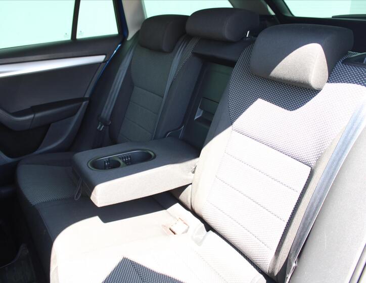 Škoda Octavia 11
