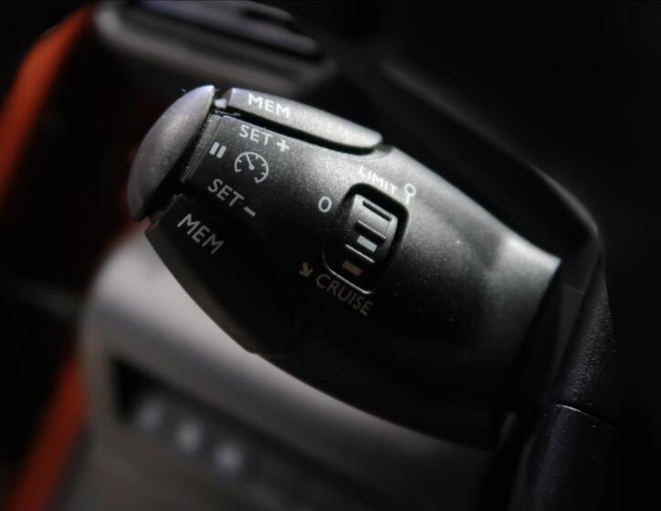 Peugeot Rifter 16