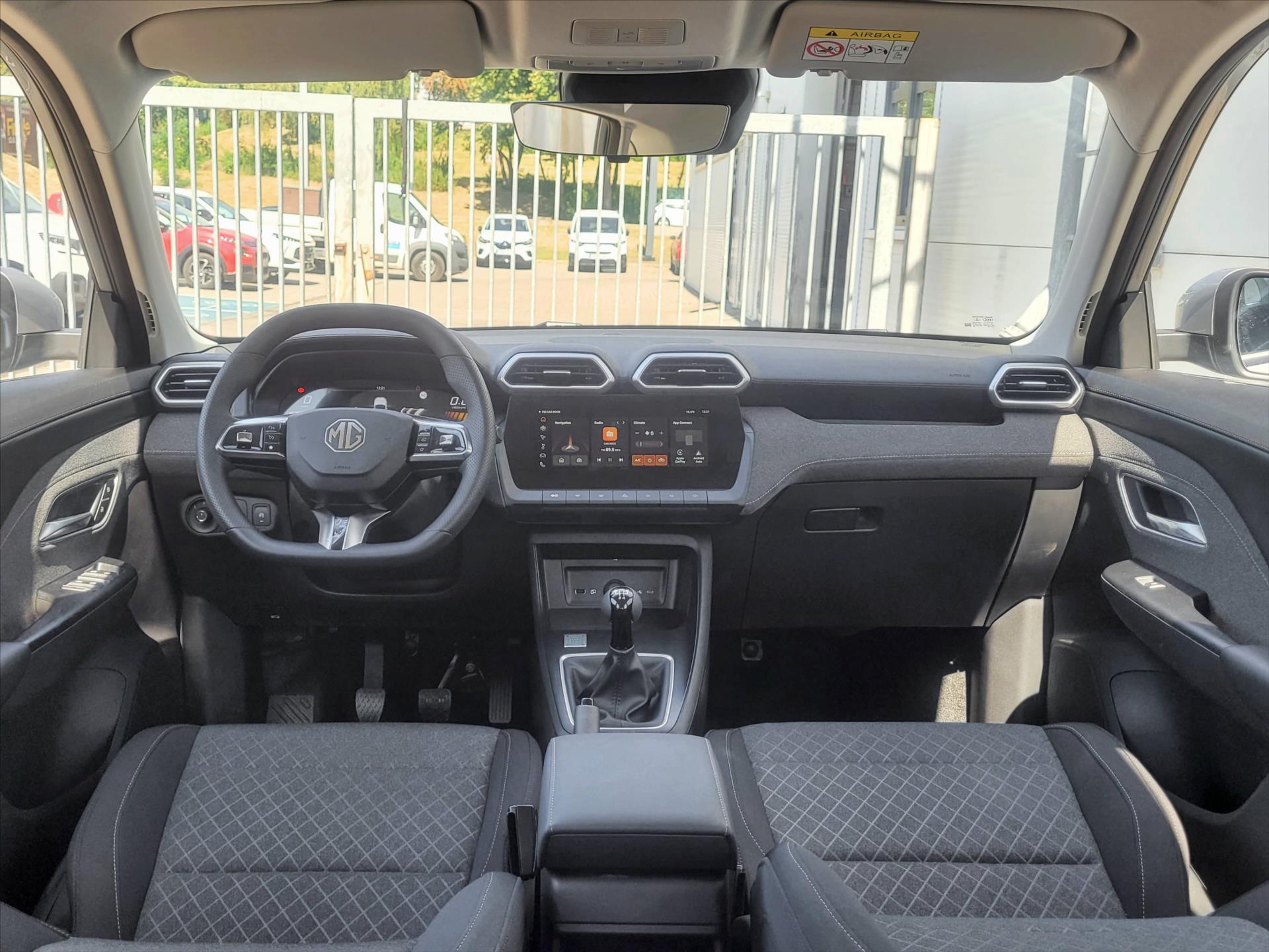MG ZS